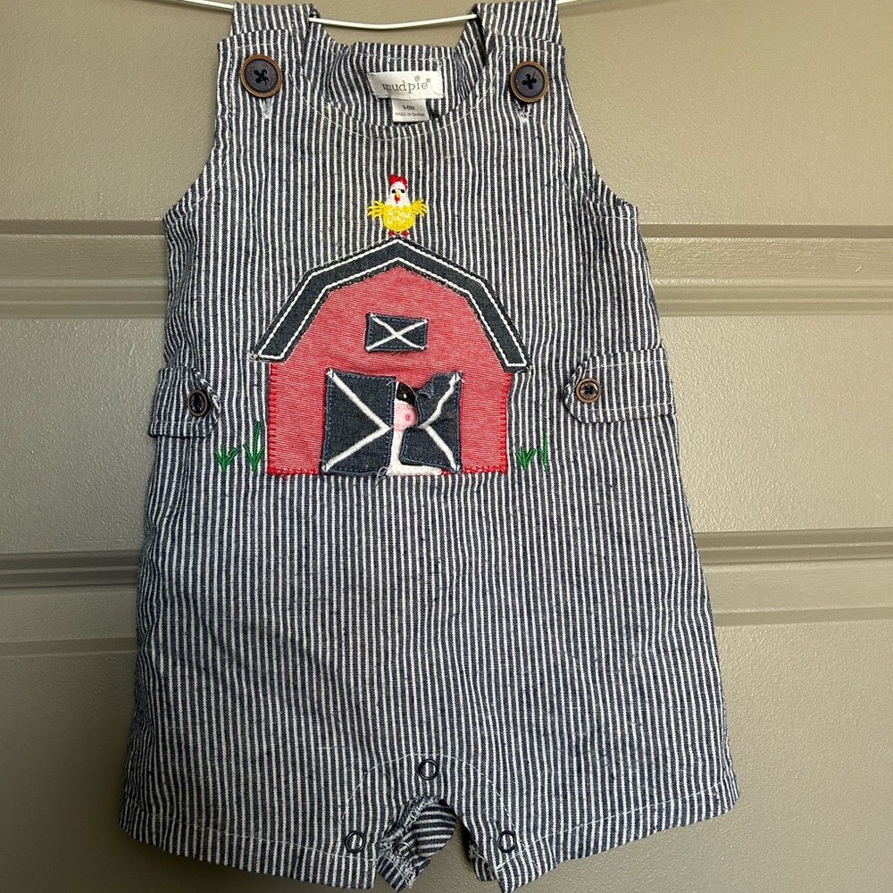 Cute baby overalls - barn themed
